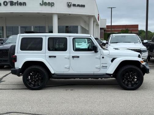 2022 Jeep Wrangler Unlimited 4xe Sahara