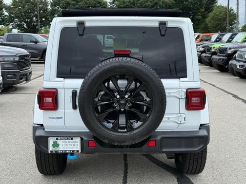 2022 Jeep Wrangler Unlimited 4xe Sahara