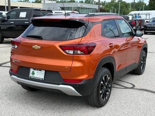 Vivid Orange Metallic 2022 Chevrolet Trailblazer LT