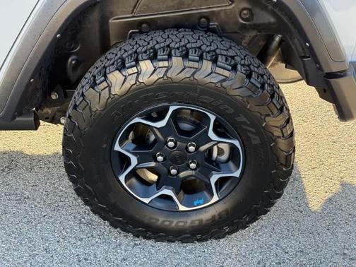 Bright White Clearcoat 2023 Jeep Wrangler 4xe Rubicon