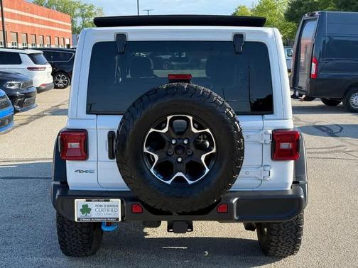 Bright White Clearcoat 2023 Jeep Wrangler 4xe Rubicon