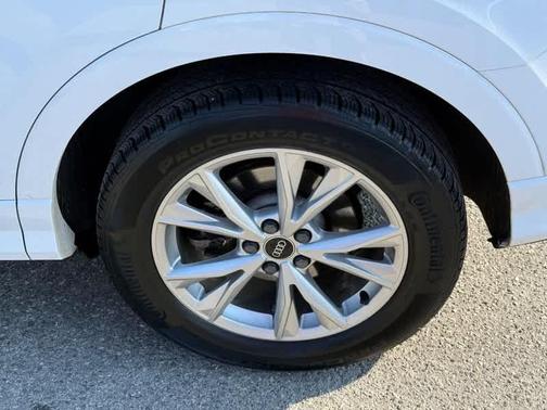 2025 Audi Q3 45 S line Premium