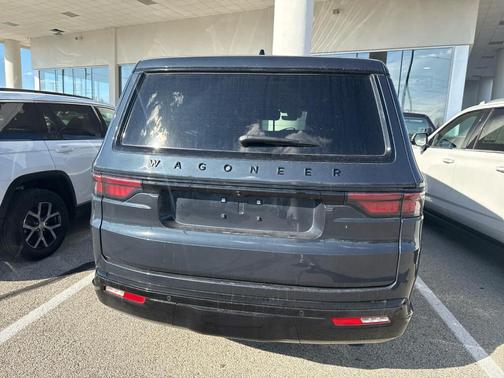 2024 Jeep Wagoneer L Series II