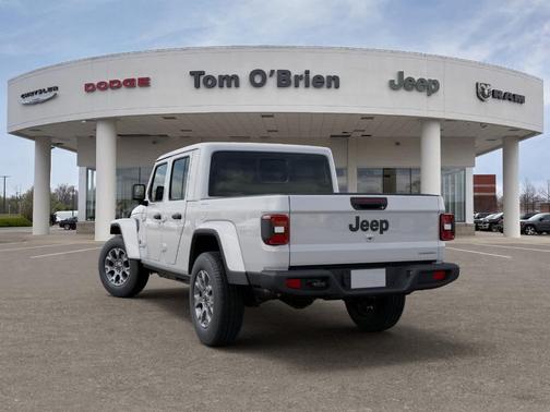 Bright White Clearcoat 2026 Jeep Gladiator Sport