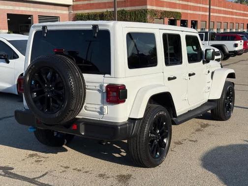 2022 Jeep Wrangler Unlimited 4xe Sahara