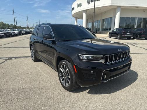 2022 Jeep Grand Cherokee Overland