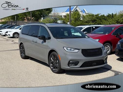 2025 Chrysler Pacifica Limited