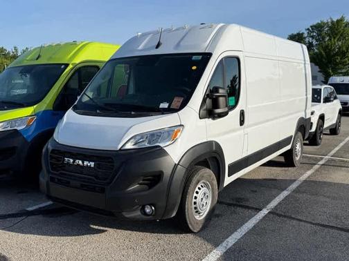 Bright White Clearcoat 2025 RAM ProMaster 2500 High Roof