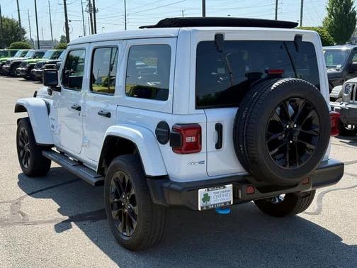 2022 Jeep Wrangler Unlimited 4xe Sahara