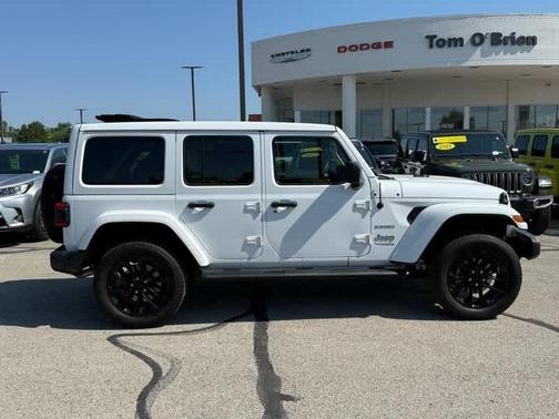 2022 Jeep Wrangler Unlimited 4xe Sahara