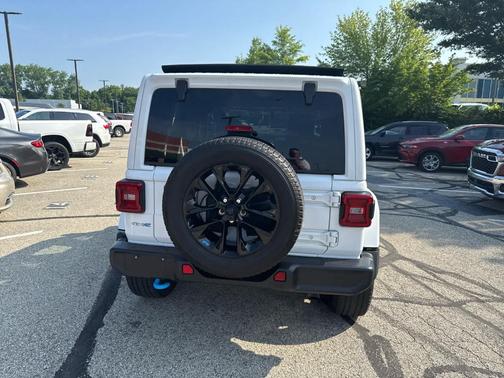 2022 Jeep Wrangler Unlimited 4xe Sahara