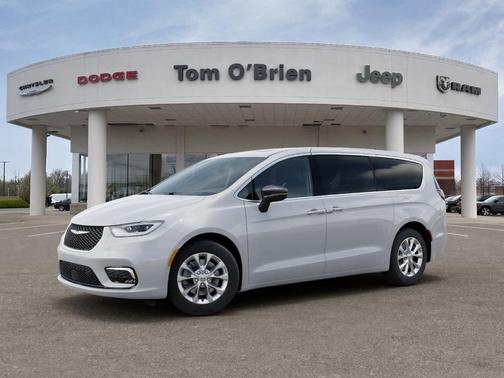 Bright White Clearcoat 2026 Chrysler Pacifica Select AWD