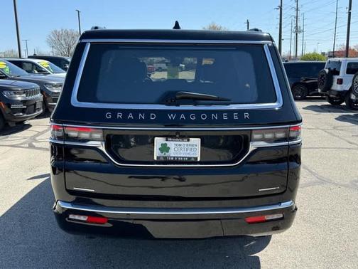 2023 Jeep Grand Wagoneer Series III