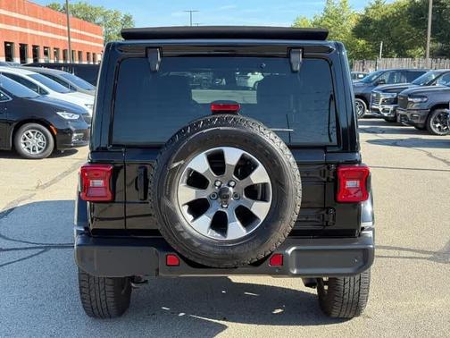 2022 Jeep Wrangler Unlimited Sahara