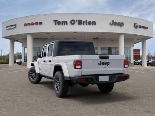 Bright White Clearcoat 2026 Jeep Gladiator Sport