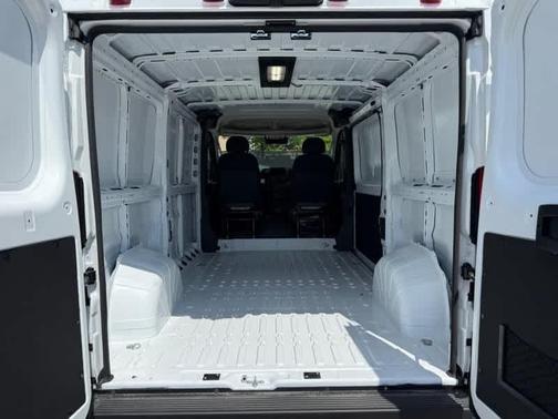 2025 RAM ProMaster 2500 Base