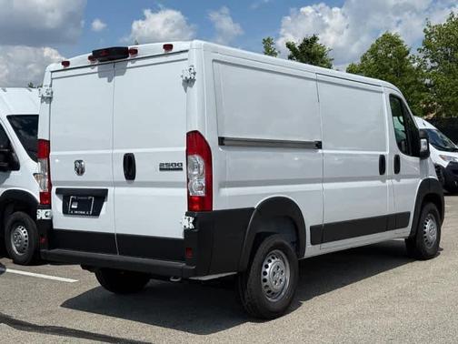 2025 RAM ProMaster 2500 Base