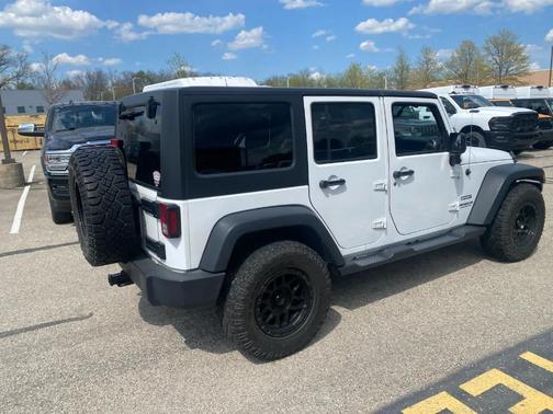 2017 Jeep Wrangler Unlimited Sport