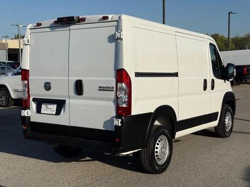 2025 RAM ProMaster 1500 Low Roof