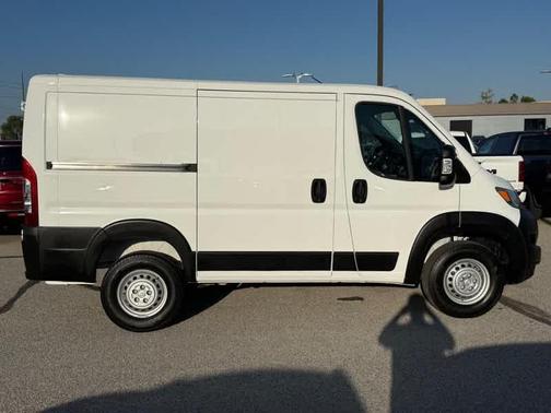 2025 RAM ProMaster 1500 Low Roof