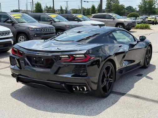 2021 Chevrolet Corvette Stingray w/2LT