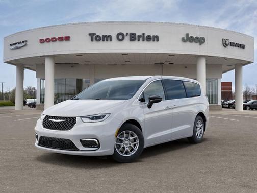 Bright White Clearcoat 2026 Chrysler Pacifica Select