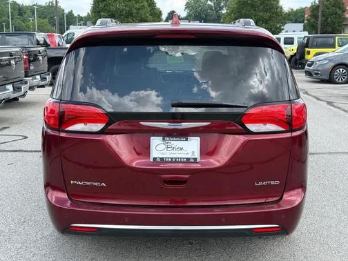 2018 Chrysler Pacifica Limited
