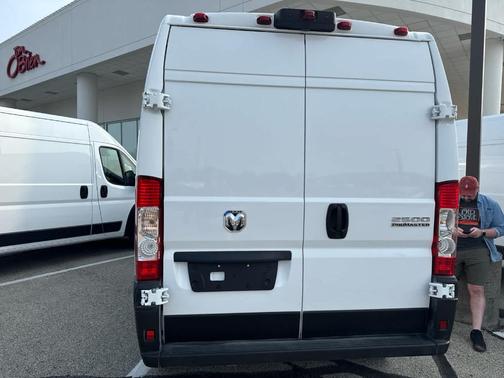 2025 RAM ProMaster 2500 High Roof