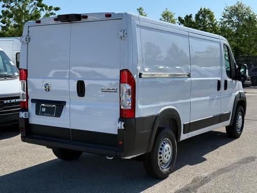 2025 RAM ProMaster 2500 Base