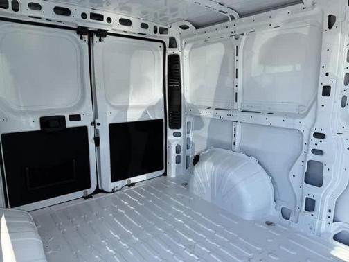 2025 RAM ProMaster 2500 Base