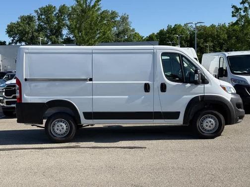2025 RAM ProMaster 2500 Base