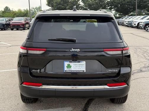 Diamond Black 2023 Jeep Grand Cherokee Limited
