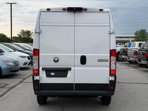 Bright White Clearcoat 2023 RAM ProMaster 2500 High Roof