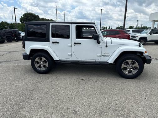 2018 Jeep Wrangler JK Unlimited Sahara