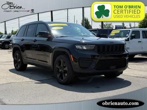 2023 Jeep Grand Cherokee Altitude
