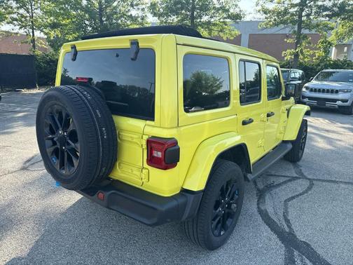 2022 Jeep Wrangler Unlimited 4xe Sahara