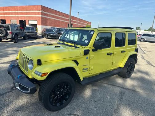 2022 Jeep Wrangler Unlimited 4xe Sahara