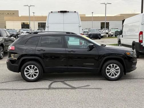Diamond Black 2022 Jeep Cherokee Latitude Lux