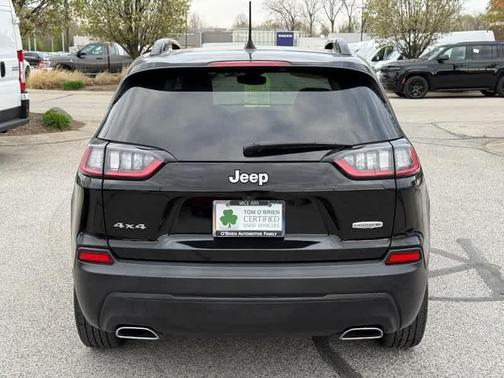 Diamond Black 2022 Jeep Cherokee Latitude Lux