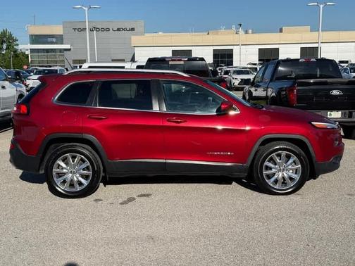 Deep Cherry Red Crystal Pearlcoat 2015 Jeep Cherokee Limited