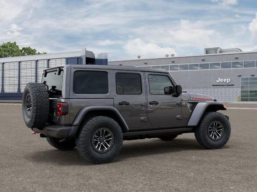 Granite Crystal Clearcoat Metallic 2026 Jeep Wrangler Rubicon