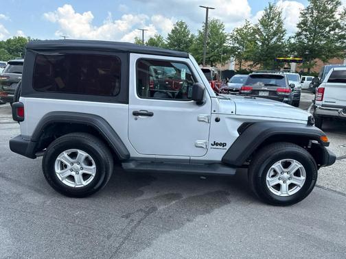 2023 Jeep Wrangler Sport