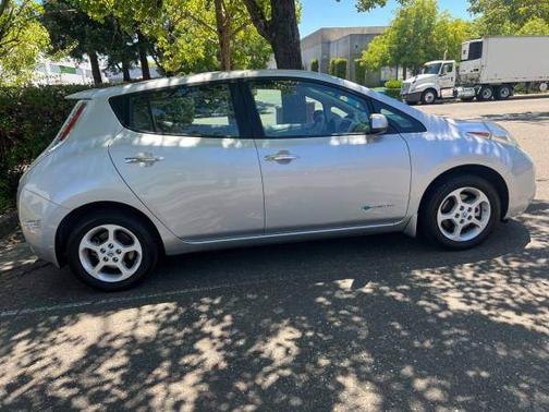 2014 Nissan Leaf