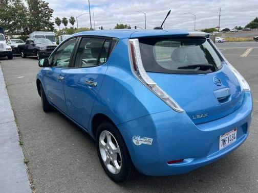 2013 Nissan Leaf SV