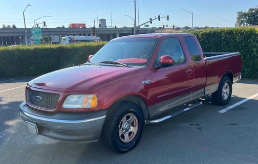 2002 Ford F-150 XLT SuperCab