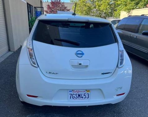 2015 Nissan Leaf S