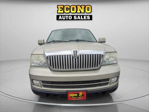 2005 Lincoln Navigator Luxury