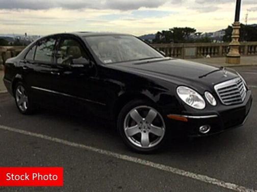 Photo 1 of 3 of 2007 Mercedes-Benz E-Class E 550
