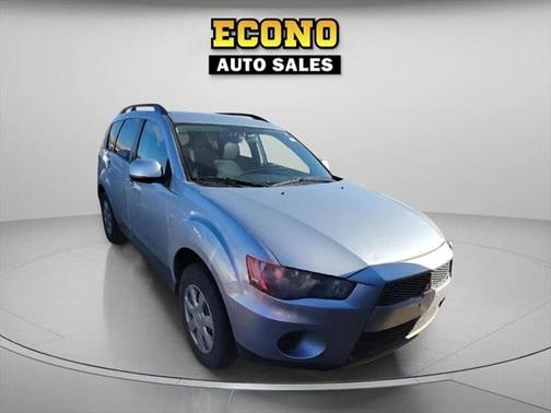2012 Mitsubishi Outlander ES