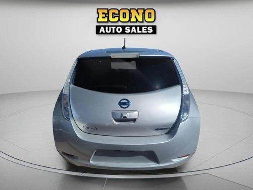 2011 Nissan Leaf SL